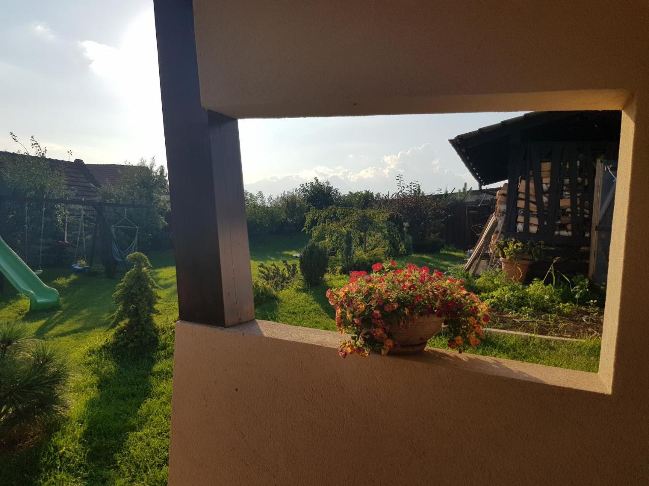 Privat Bartky Apartman Ménhárd Kültér fotó